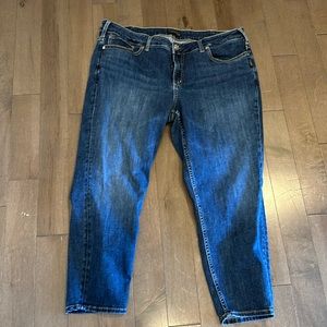 Silver Jeans cropped size 20 25